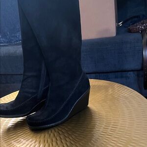 AEROSOLES Black Suede Wedge Boots
